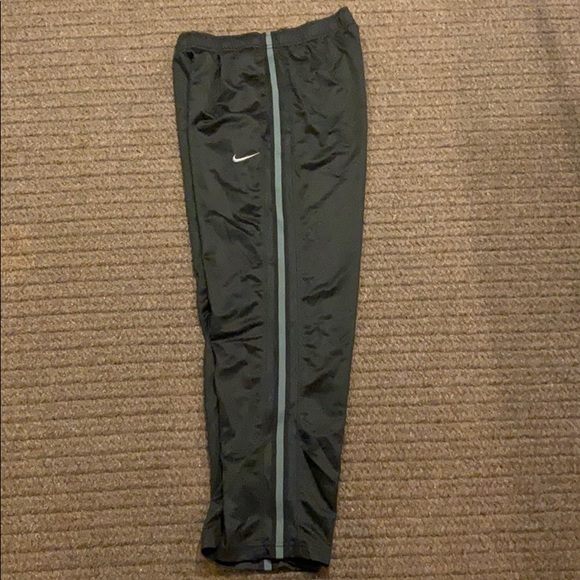 Black Nike Sweatpants - Picture 2 of 2